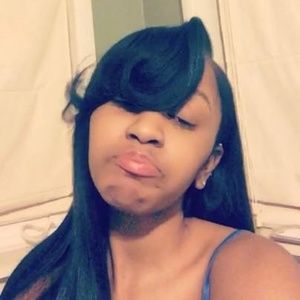 Meet your Posher, Manijua